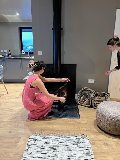 הוילה Llanbrynmair Quirky, Luxury Hideaway מראה חיצוני תמונה